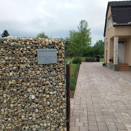 Levendulas Vendeghaz * Bátonyterenye